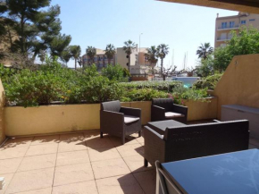 Appartement Hyères, 2 pièces, 4 personnes - FR-1-335-148